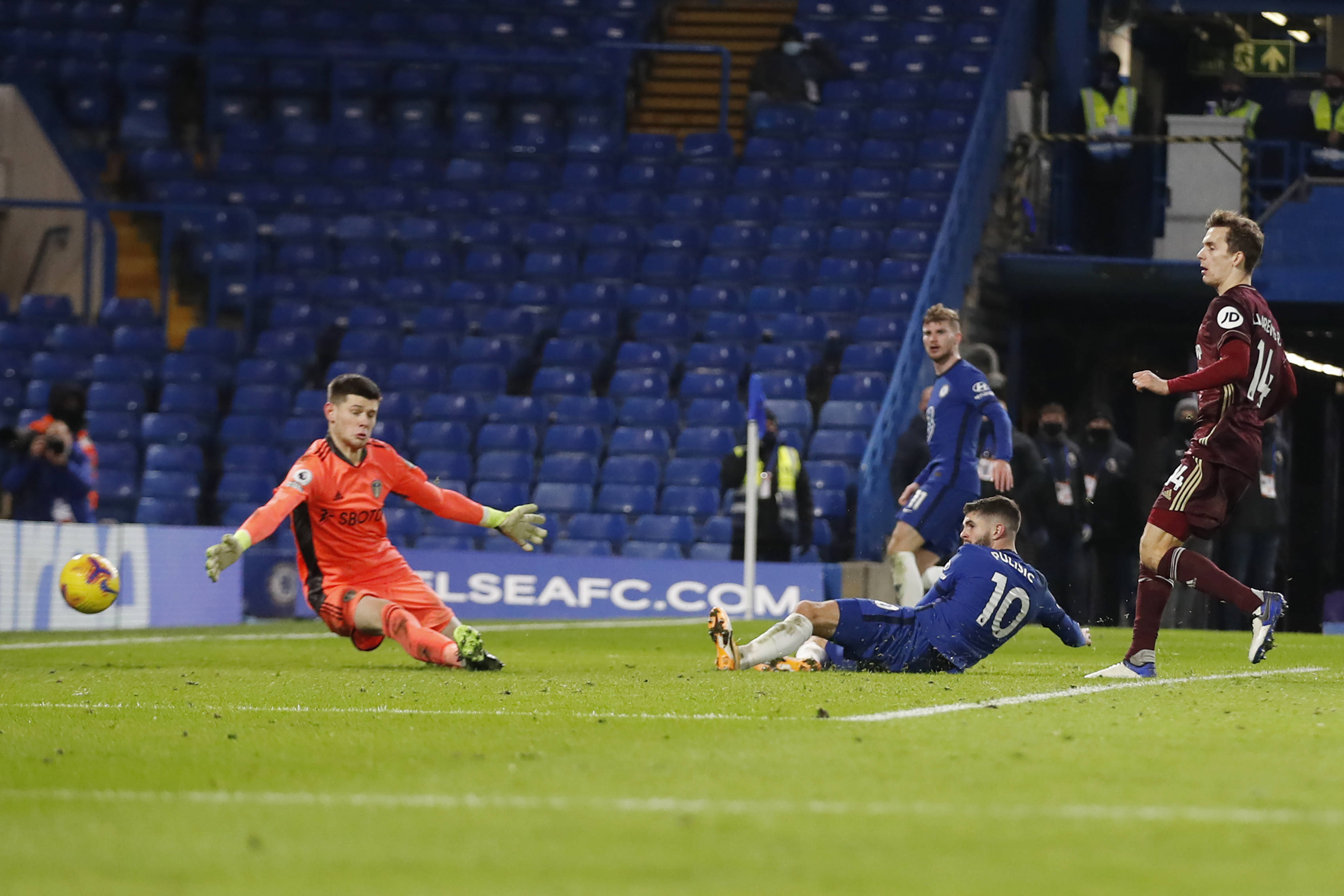 在其父的指 在其父的指